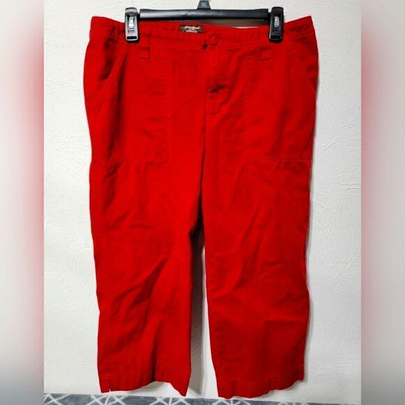 Woman's 12P Eddie Bauer Vashon Fit Capris #103 - Picture 1 of 4